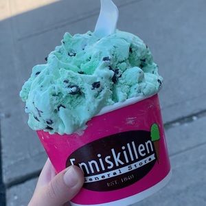 Meet your Posher, Ella